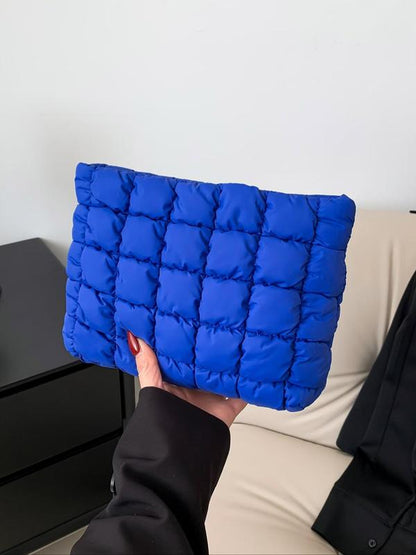 🔥Solid‑Color Puffy Quilted Clutch, Large‑Capacity Everyday Purse