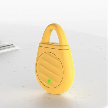 🐦No more trouble from birds, beasts and locusts!Portable Ultrasonic Bird Repellent Keychain
